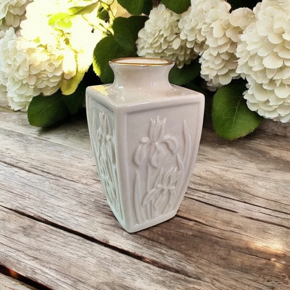 Vintage Lenox Mini Bud Vase with Irises and 24k Gold Trim